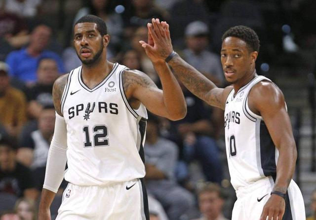 常把肘部轻 常把肘部轻